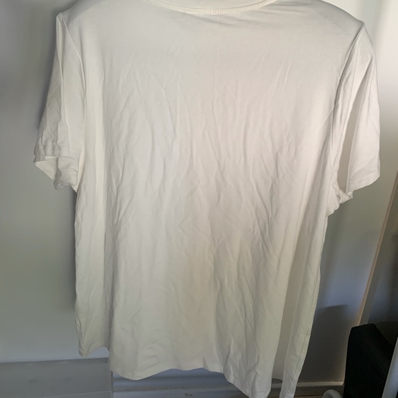 Calvin Klein 1X White T-Shirt with Gold trim - Picture 7 of 8